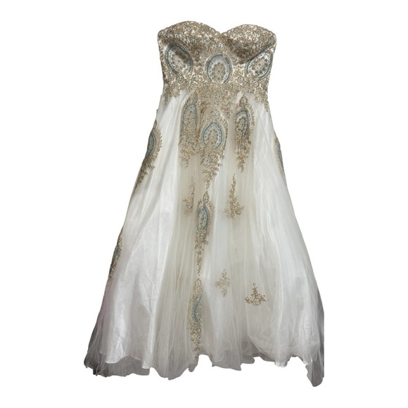 Camille La Vie White and Gold Maxi Dress - Picture 3 of 8